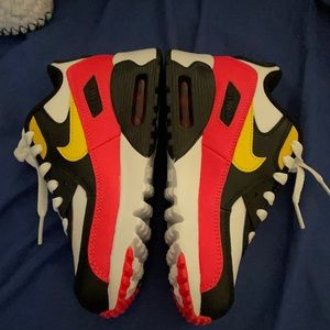 Brand New never worn Nike air max box included